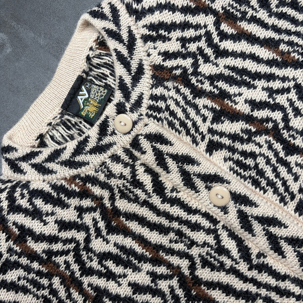 Vtg AY Cardigan Sweater Womens M 100% Alpaca Black Cream Animal Print Knit Cozy